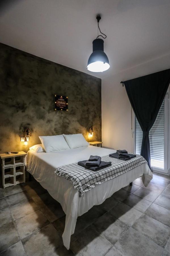Ohana, Diseno Exclusivo Y Aparcamiento Gratuito A Pie De Calle Mérida Kültér fotó