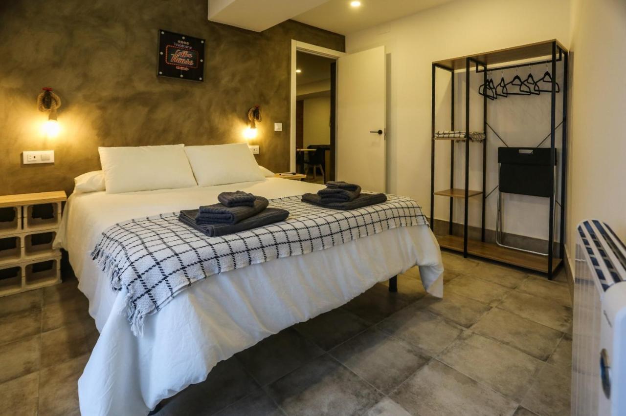 Ohana, Diseno Exclusivo Y Aparcamiento Gratuito A Pie De Calle Mérida Kültér fotó